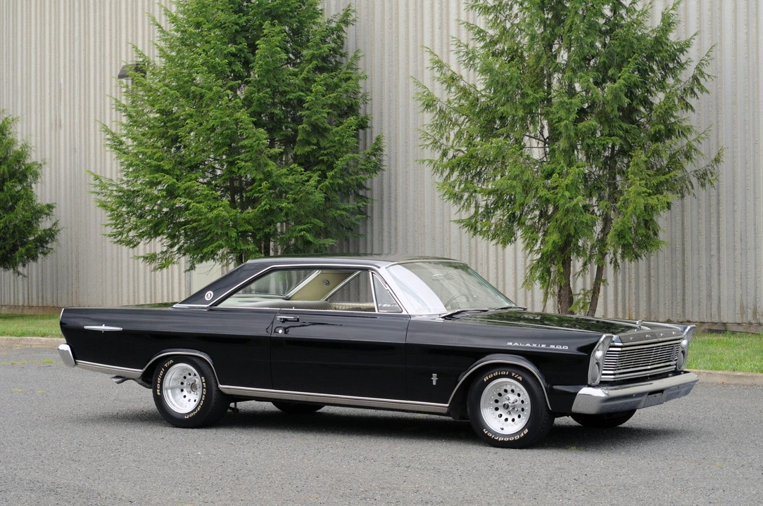 1965 Ford Galaxie 3rd Gen - Image 13 of 31