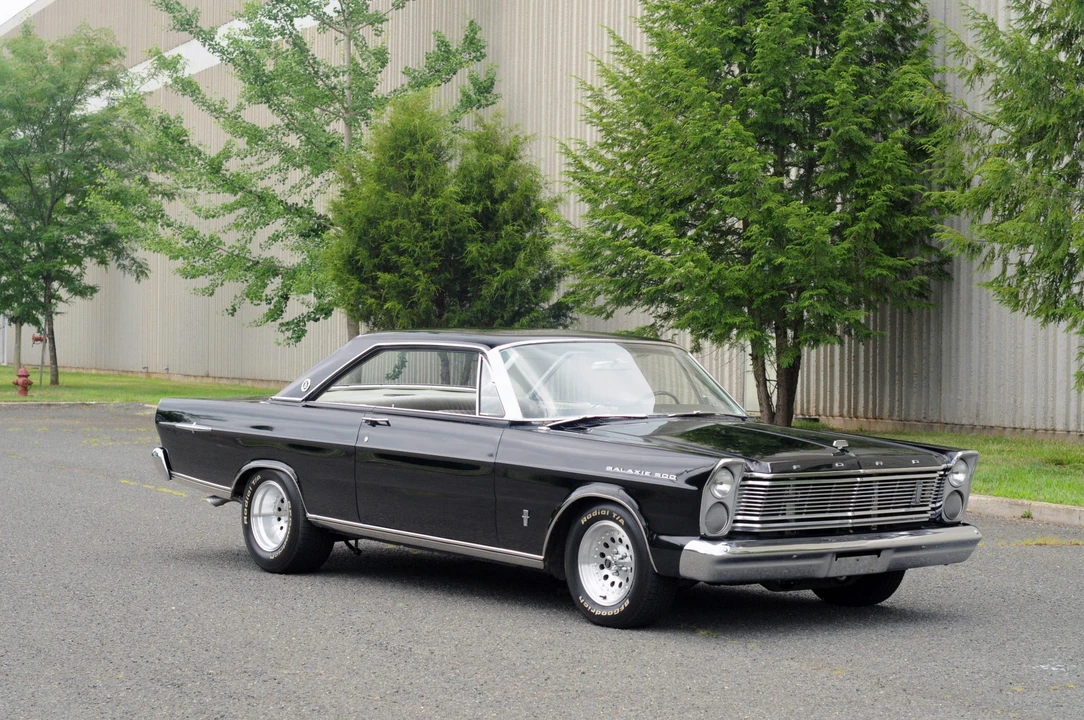 1965 Ford Galaxie 3rd Gen - Image 14 of 31
