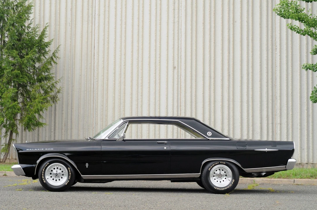 1965 Ford Galaxie 3rd Gen - Image 5 of 31