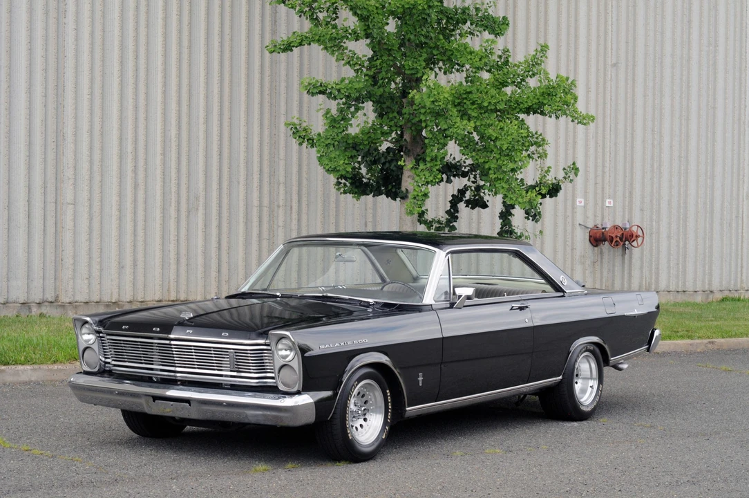1965 Ford Galaxie 3rd Gen - Image 3 of 31