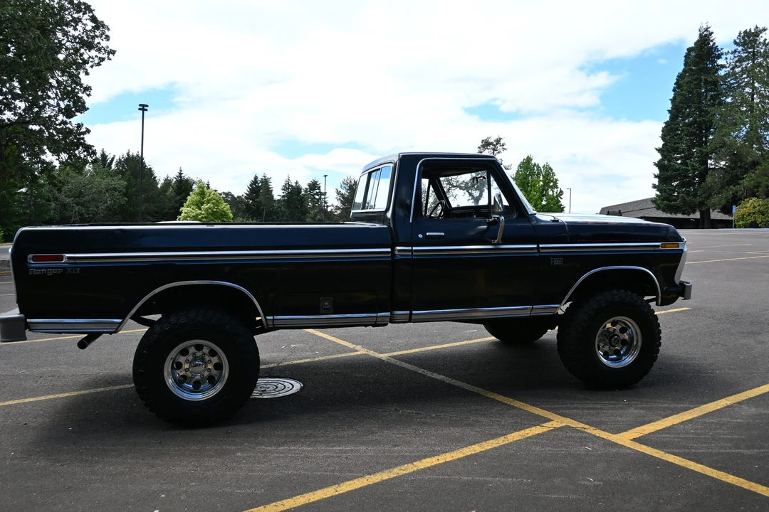 1976 Ford F-Series 6th Gen - Image 16 of 31