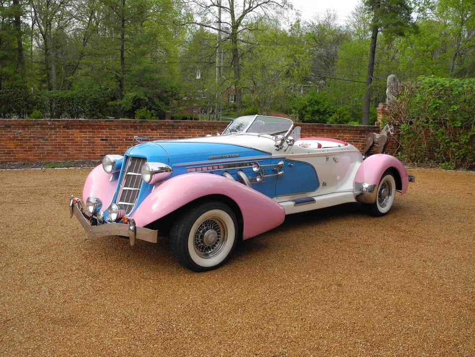Auburn Speedster - Image 8 of 31