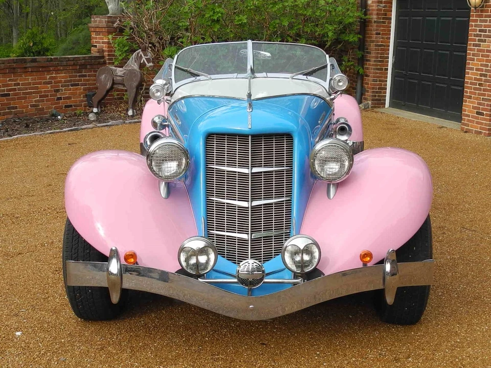 Auburn Speedster - Image 14 of 31