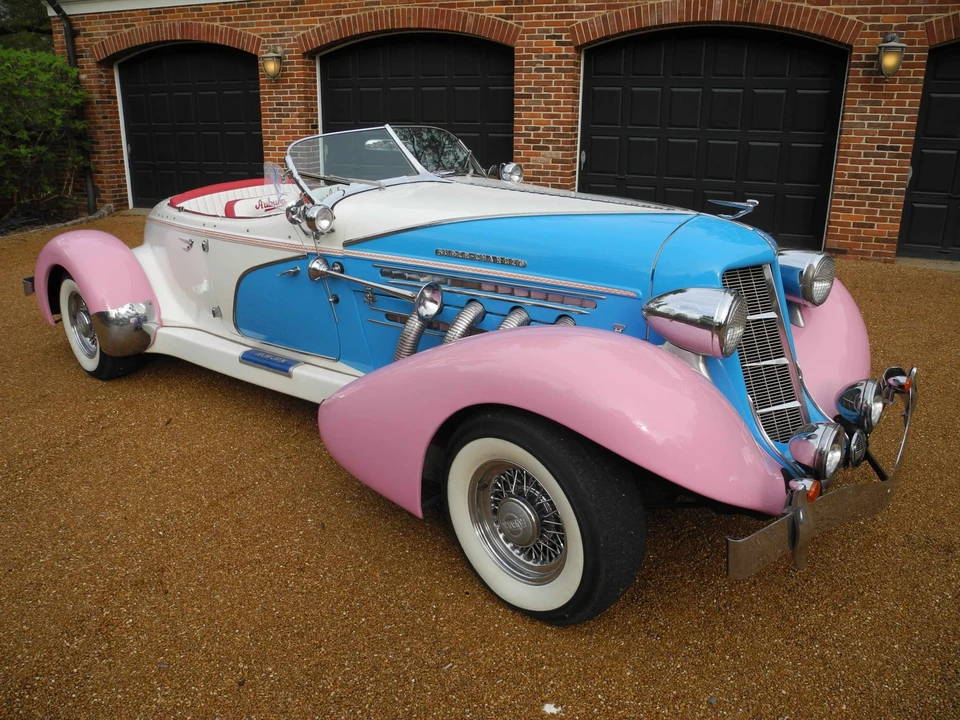 Auburn Speedster - Image 4 of 31