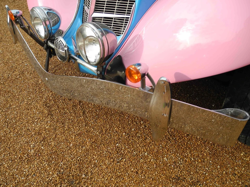Auburn Speedster - Image 20 of 31