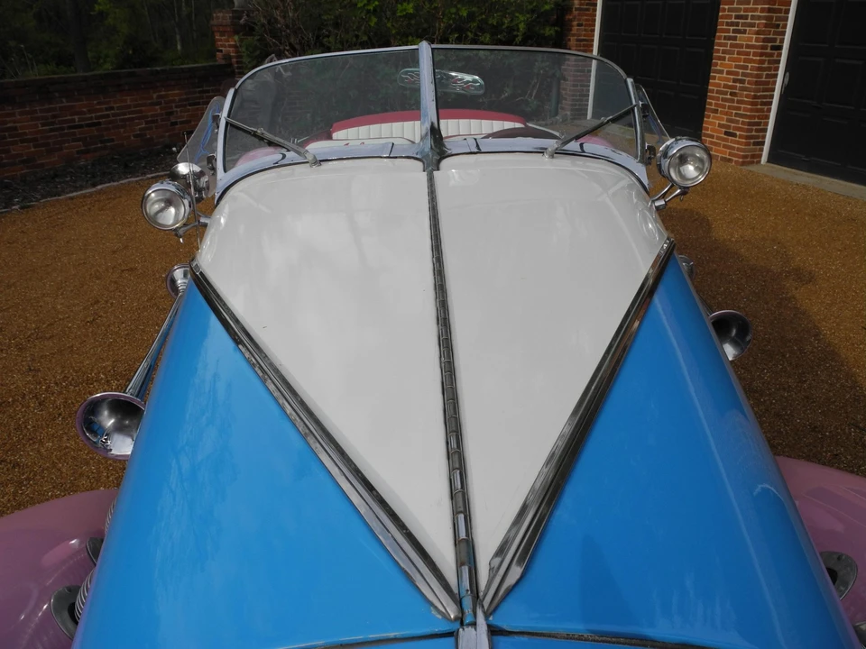 Auburn Speedster - Image 16 of 31