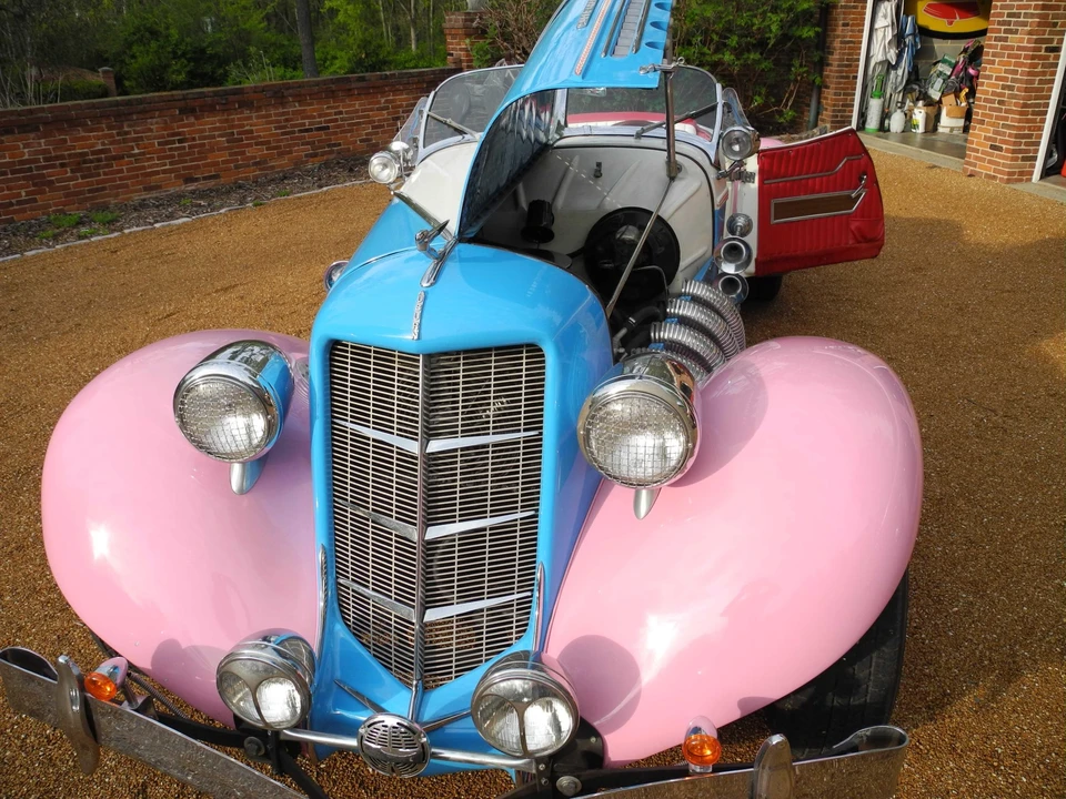 Auburn Speedster - Image 23 of 31