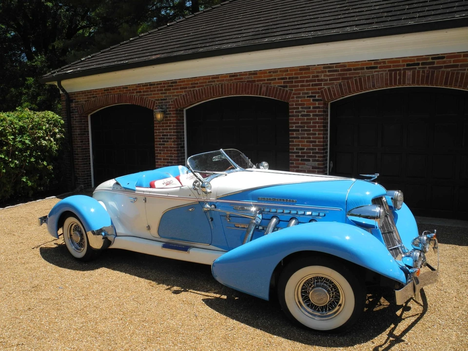 Auburn Speedster - Image 21 of 31