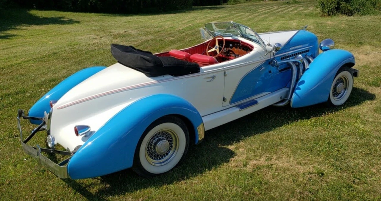 Auburn Speedster - Image 13 of 31