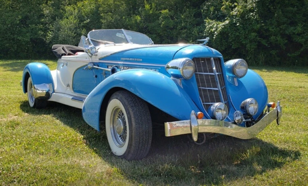 Auburn Speedster - Image 5 of 31