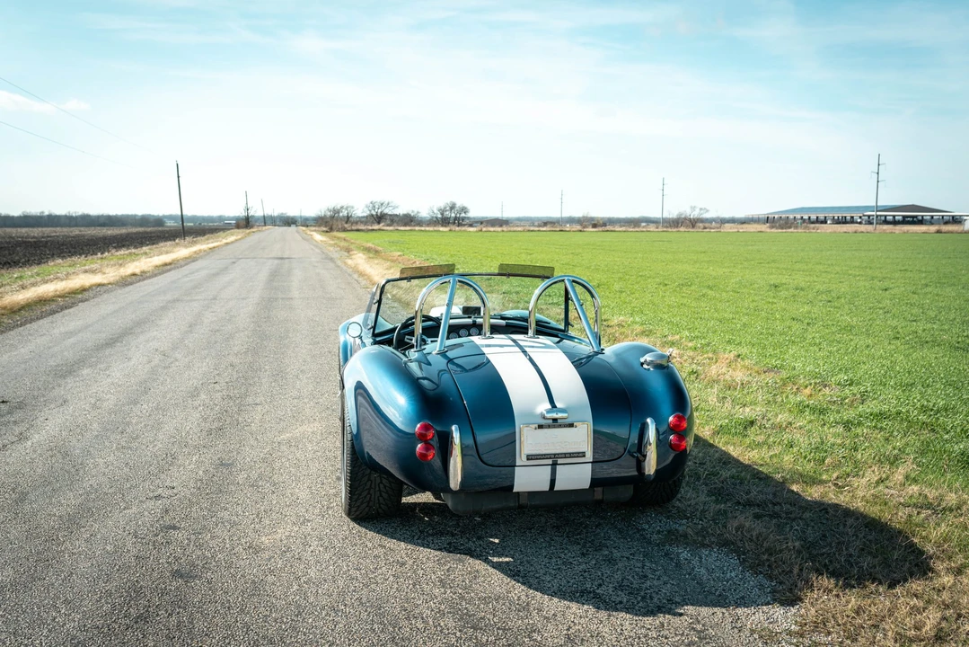 Shelby Cobra Replica - Image 13 of 31