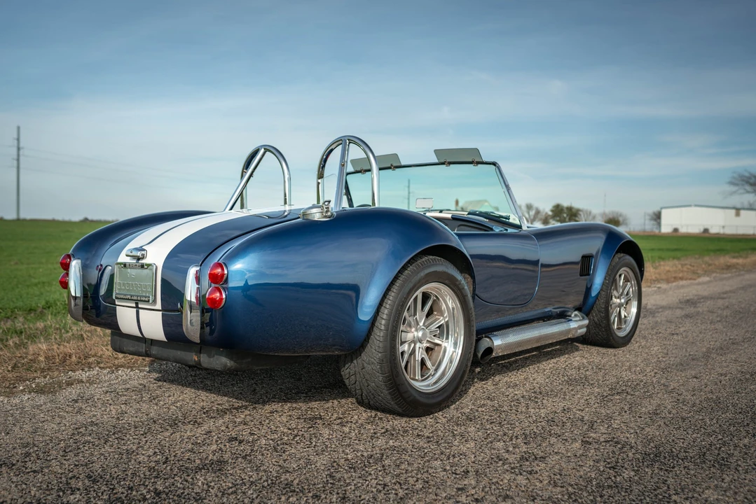 Shelby Cobra Replica - Image 19 of 31
