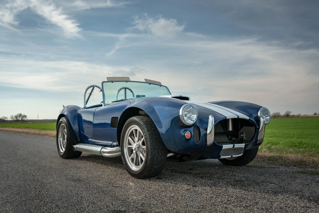 Shelby Cobra Replica - Image 21 of 31