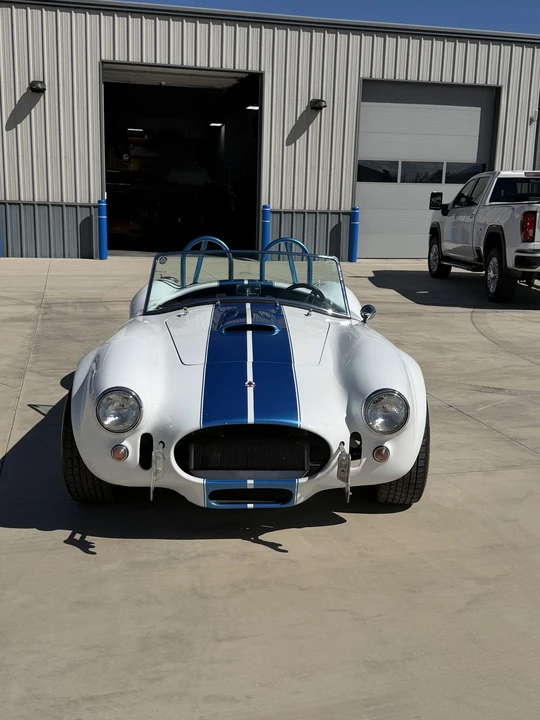 Shelby Cobra Replica - Image 3 of 31