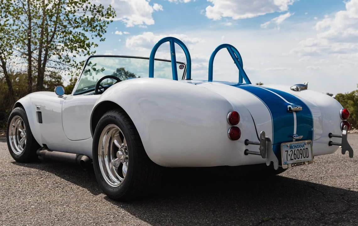 Shelby Cobra Replica - Image 12 of 31