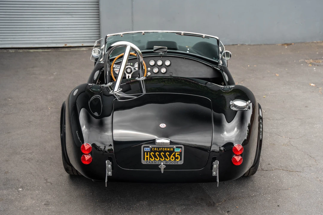 Shelby Cobra Replica - Image 18 of 31