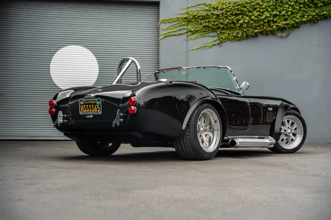 Shelby Cobra Replica - Image 24 of 31