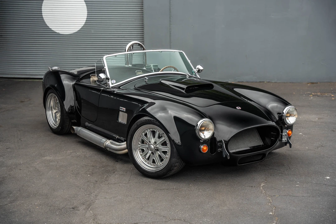 Shelby Cobra Replica - Image 31 of 31