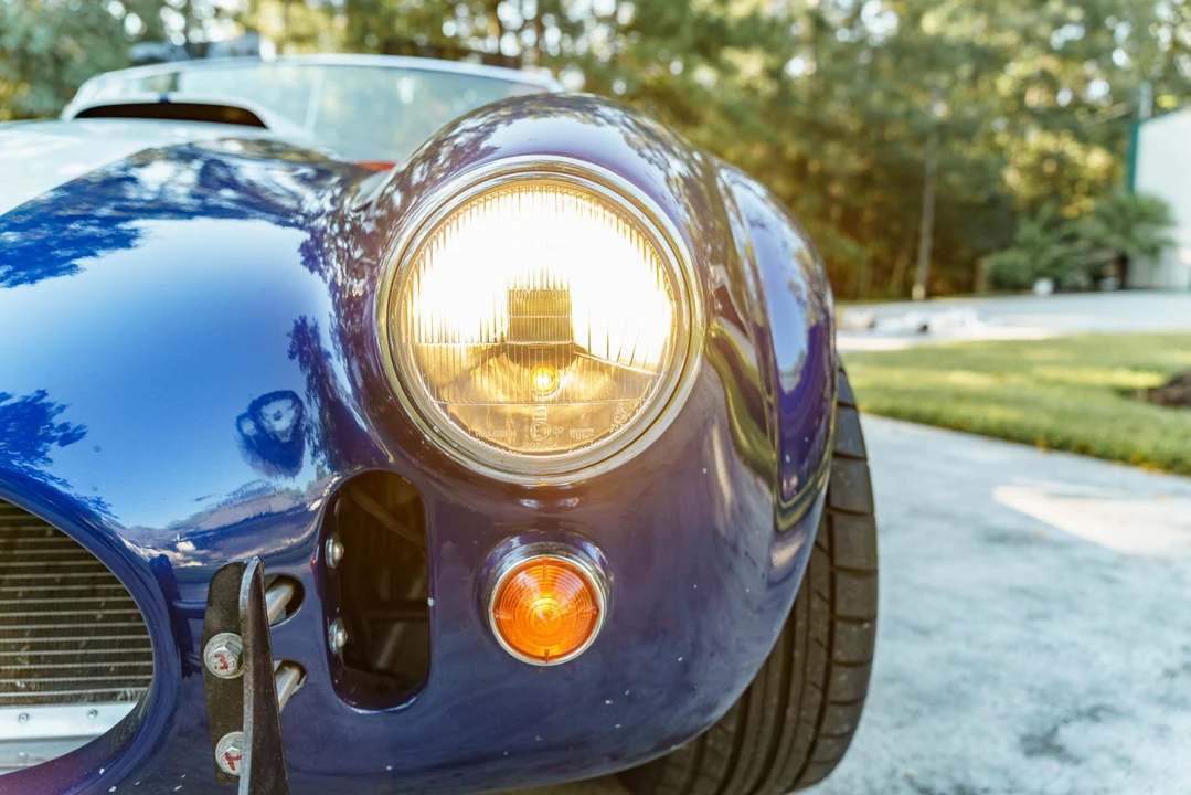 Shelby Cobra Replica - Image 12 of 31