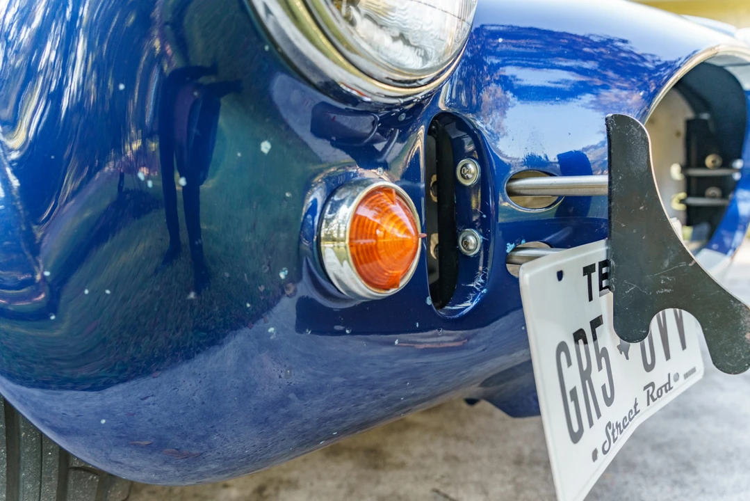 Shelby Cobra Replica - Image 14 of 31