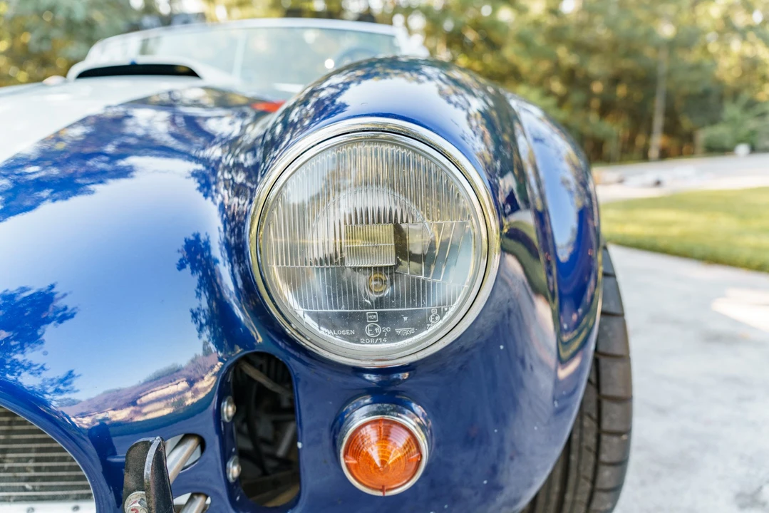 Shelby Cobra Replica - Image 10 of 31