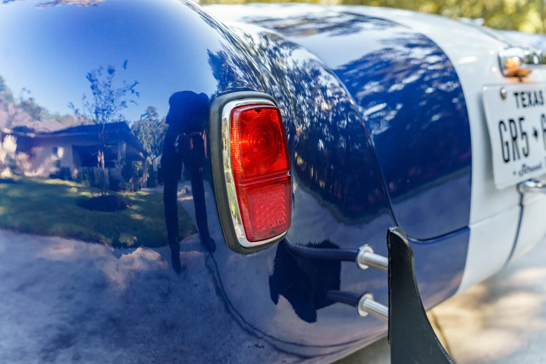 Shelby Cobra Replica - Image 24 of 31