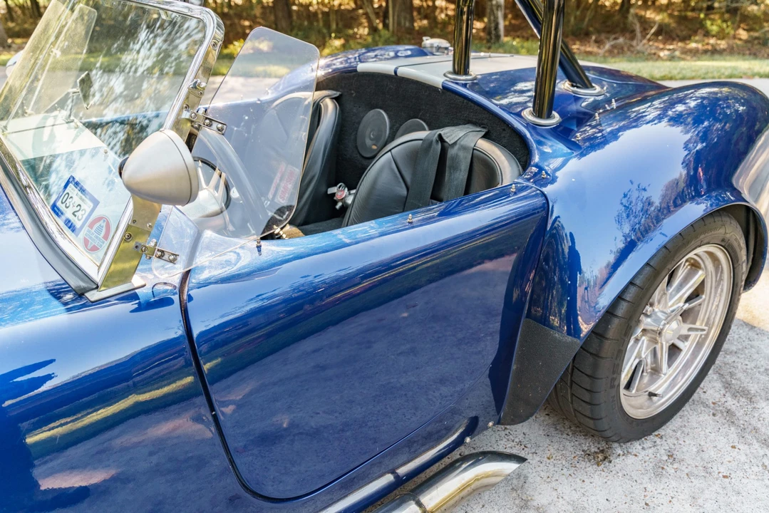 Shelby Cobra Replica - Image 22 of 31
