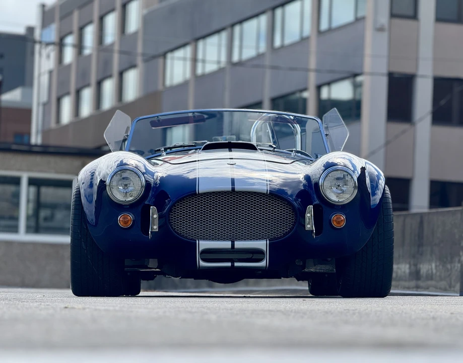 Shelby Cobra Replica - Image 15 of 31
