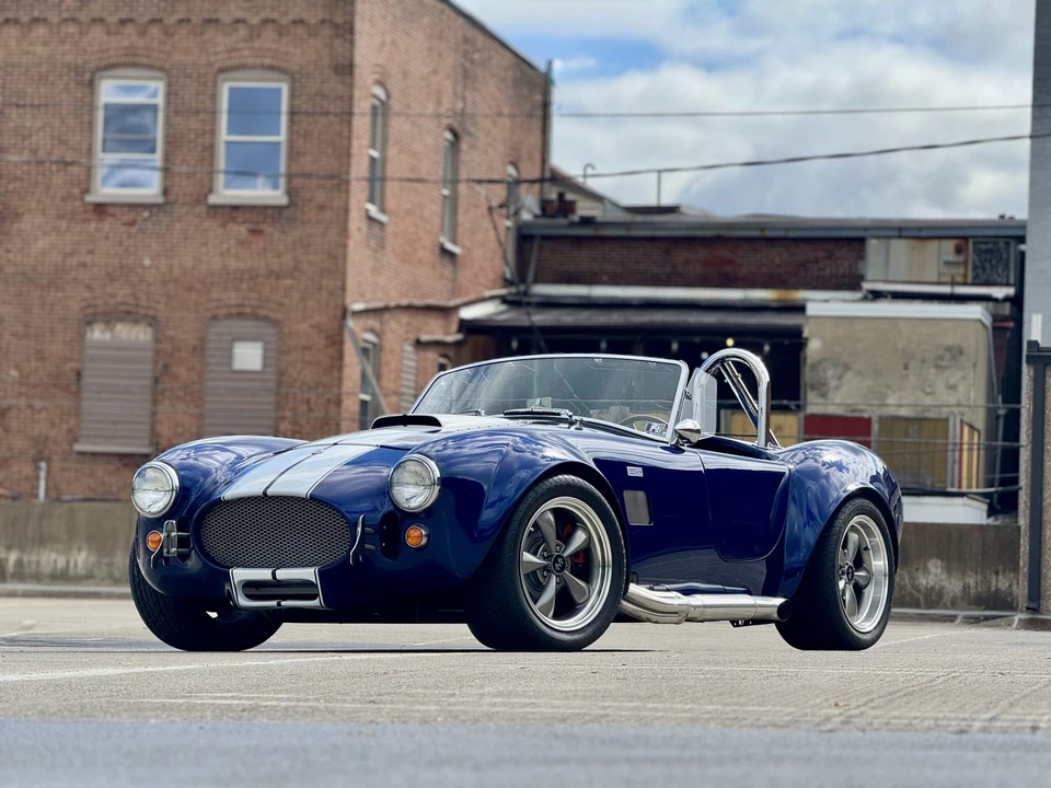 Shelby Cobra Replica - Image 8 of 31