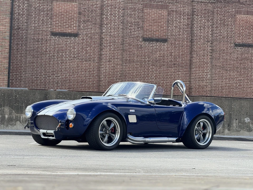 Shelby Cobra Replica - Image 6 of 31