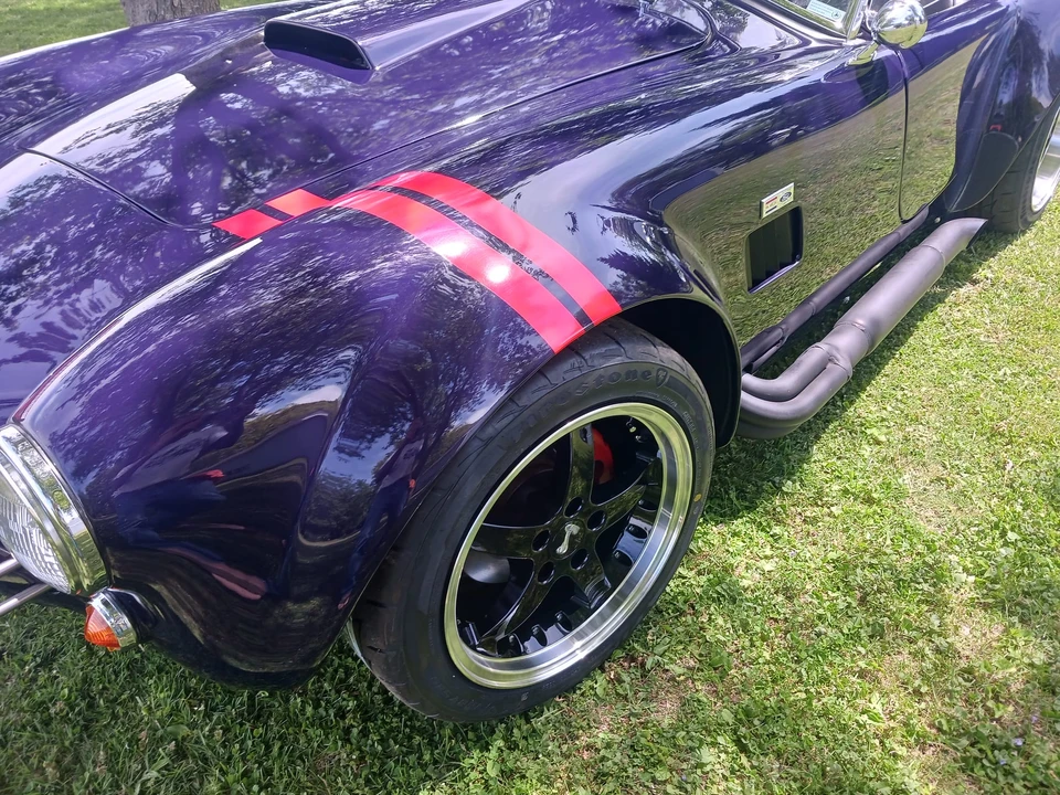 Shelby Cobra Replica - Image 17 of 31