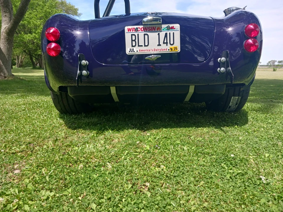 Shelby Cobra Replica - Image 10 of 31