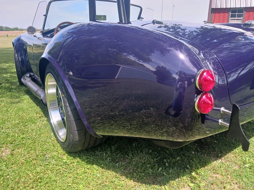 Shelby Cobra Replica - Image 19 of 31