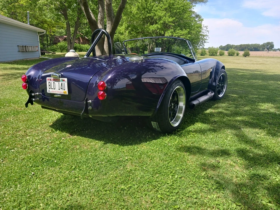 Shelby Cobra Replica - Image 11 of 31
