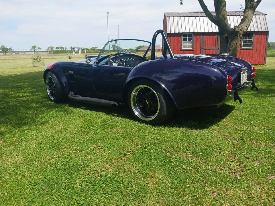Shelby Cobra Replica - Image 7 of 31