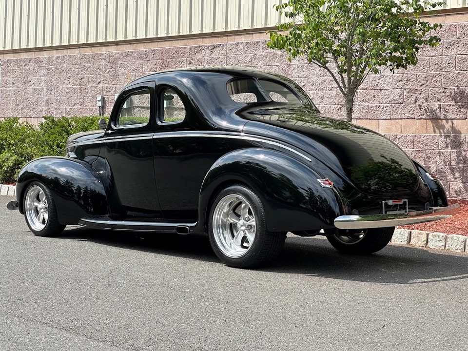 Ford Standard & Deluxe & Super Deluxe - Image 19 of 31