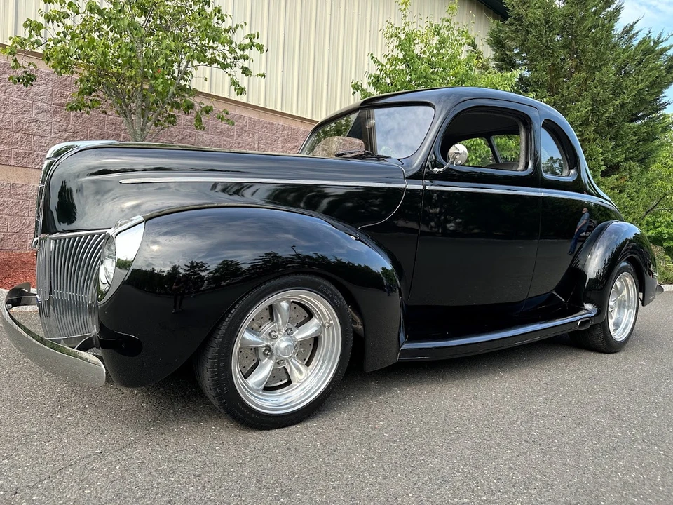 Ford Standard & Deluxe & Super Deluxe - Image 10 of 31