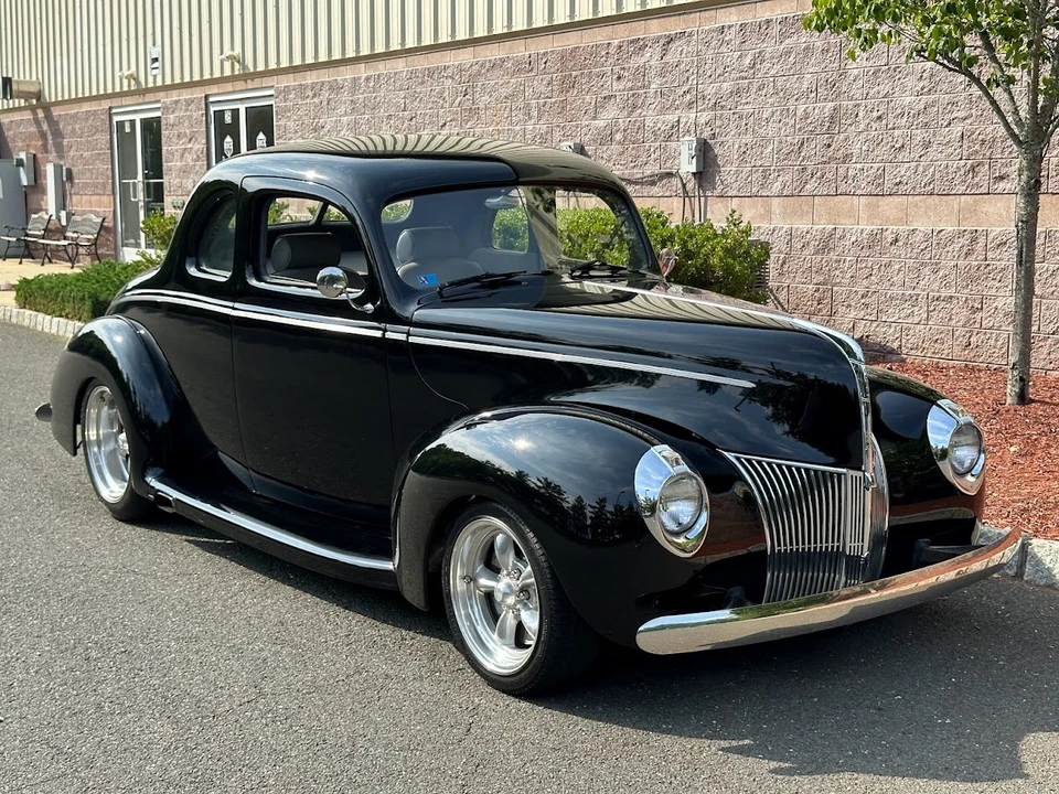 Ford Standard & Deluxe & Super Deluxe - Image 26 of 31