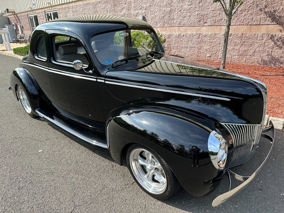 Ford Standard & Deluxe & Super Deluxe - Image 27 of 31