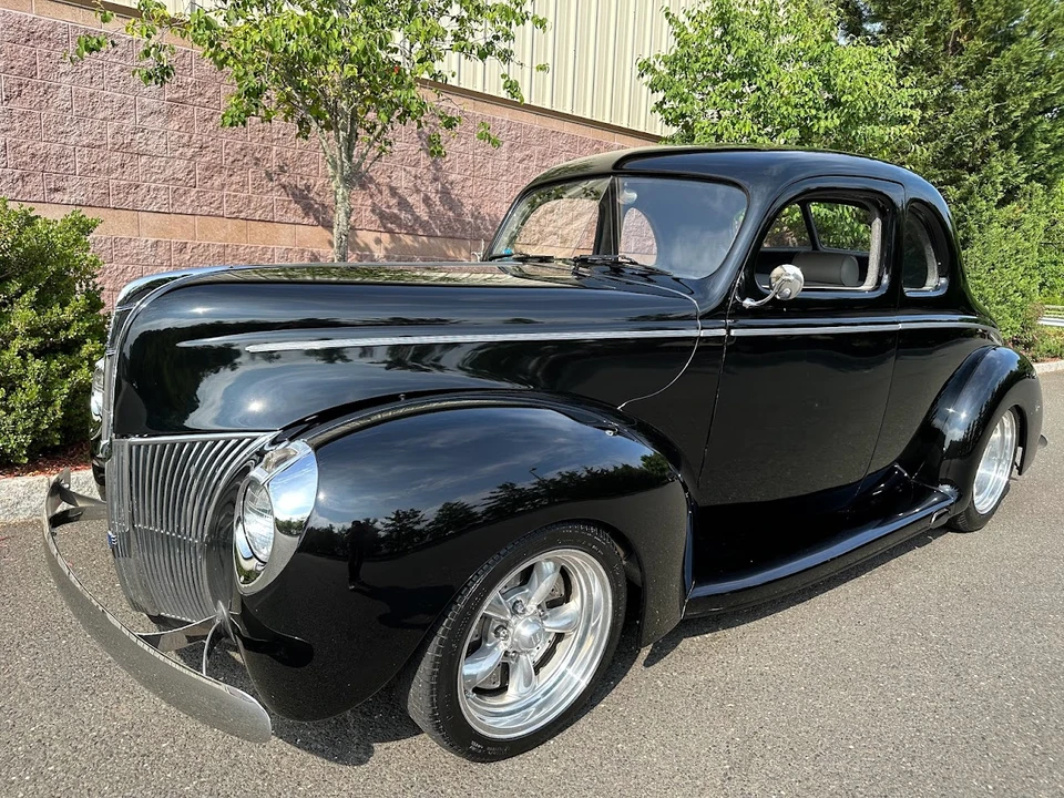 Ford Standard & Deluxe & Super Deluxe - Image 9 of 31