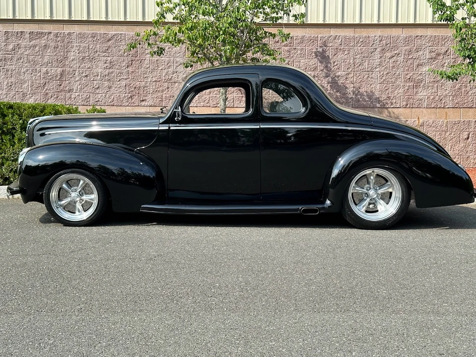 Ford Standard & Deluxe & Super Deluxe - Image 15 of 31