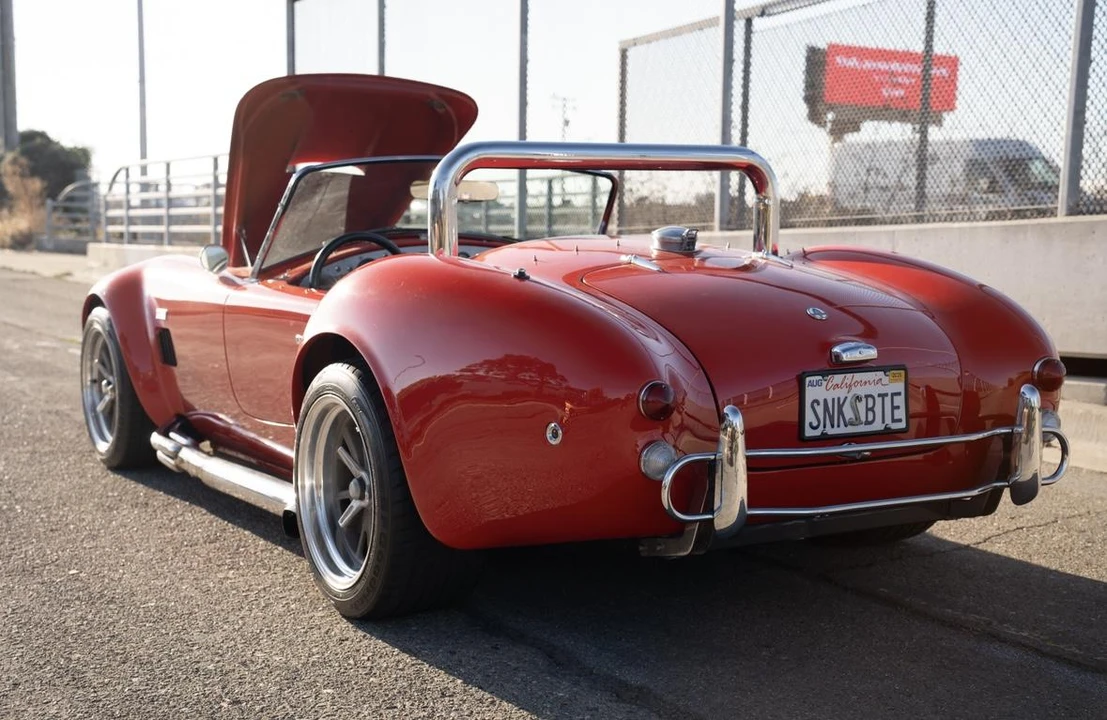 Shelby Cobra Replica - Image 14 of 31