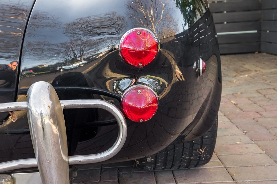 Shelby Cobra Replica - Image 12 of 31