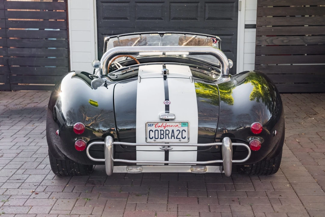 Shelby Cobra Replica - Image 5 of 31