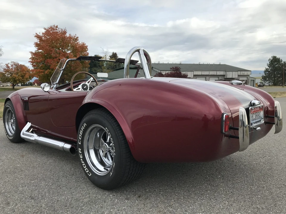 Shelby Cobra Replica - Image 18 of 31