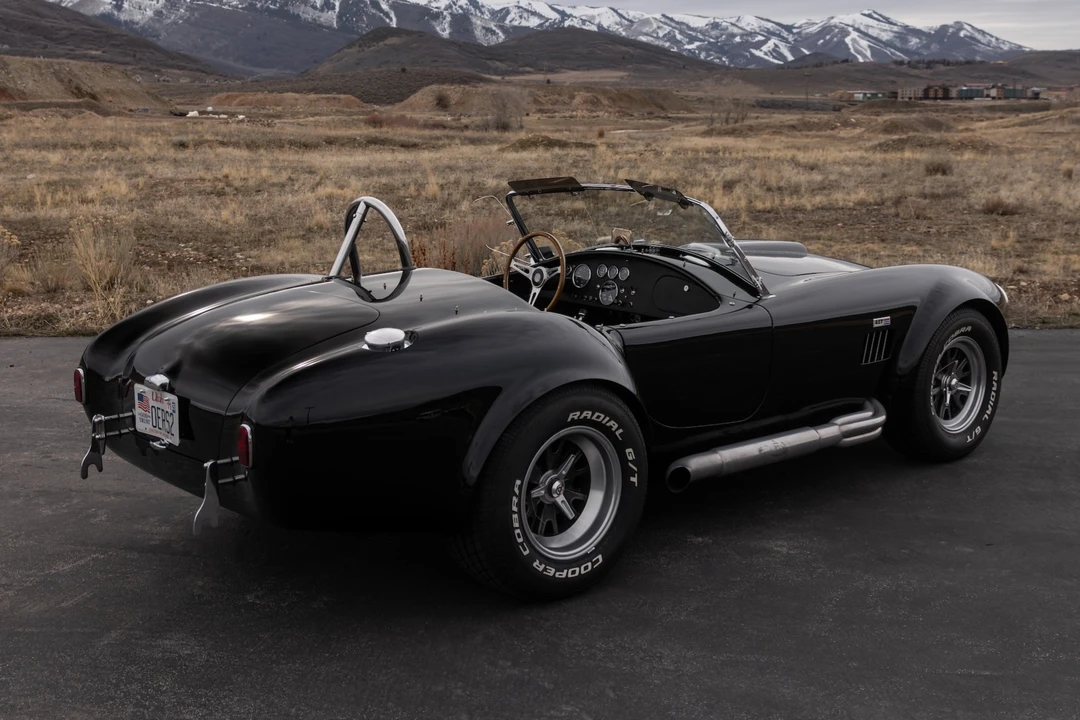 Shelby Cobra Replica - Image 2 of 8