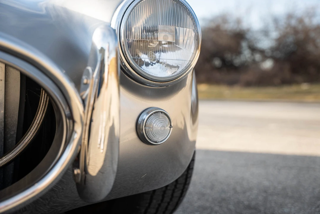 Shelby Cobra Replica - Image 30 of 31
