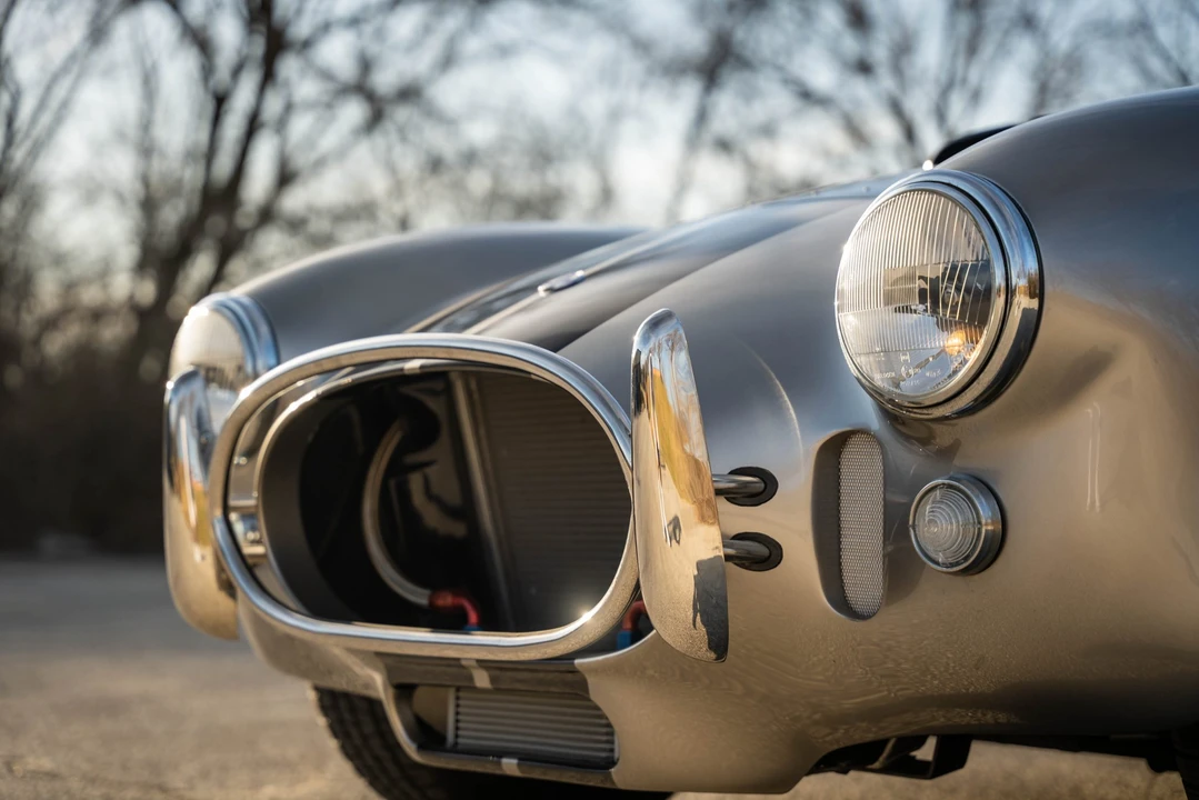 Shelby Cobra Replica - Image 24 of 31