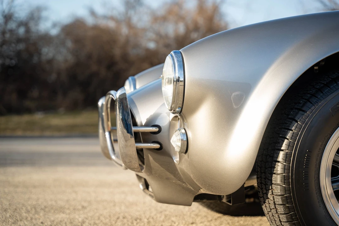 Shelby Cobra Replica - Image 26 of 31