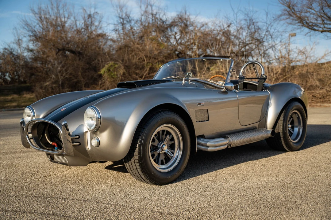 Shelby Cobra Replica - Image 4 of 31